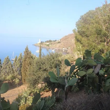 Lia * Vulcano (Isola)